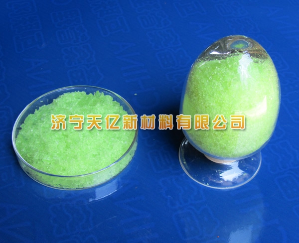 硫酸镨