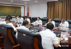 包头市委书记丁绣峰主持召开稀土高新区产业发